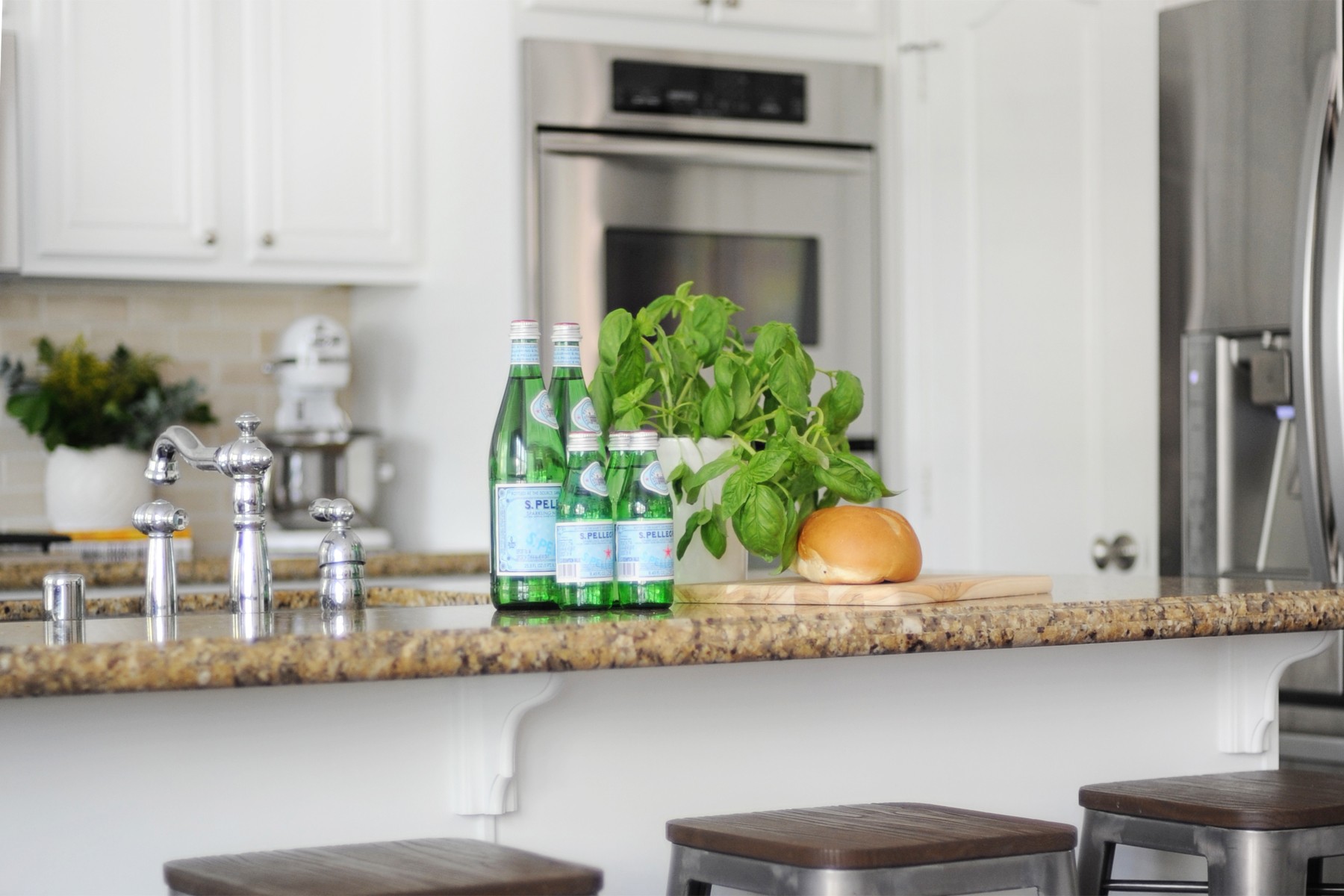 kitchenheaderandfeatured Crazy Richard's